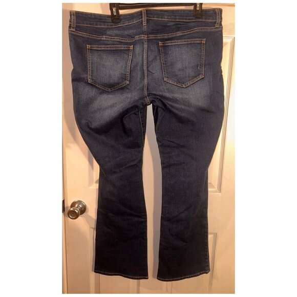 The Diva by Old Navy Boot Cut Leg Women's Stretch Blue Jeans Size 16 Reg - Picture 3 of 6
